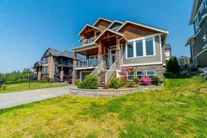 33773 Knight Avenue, Mission, BC, Mission — Single Family Residence for sale