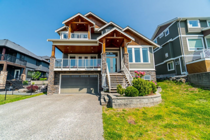 33773 Knight Avenue, Mission, BC, Mission — Single Family Residence for sale