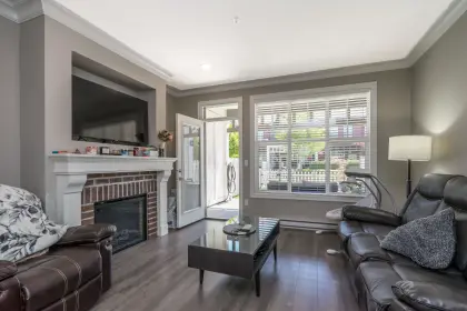 38 45462 Tamihi Way, Chilliwack, BC, Chilliwack — Townhouse for sale