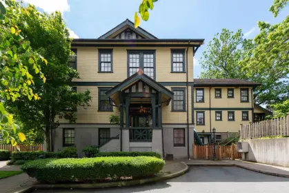 7 12 E Royal Avenue, New Westminster, BC, New westminster — Townhouse for sale