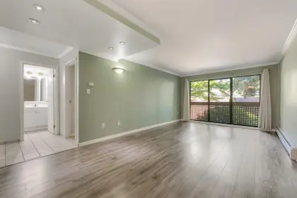 322 7151 Edmonds Street, Burnaby, BC, Burnaby — Apartment/Condo for sale