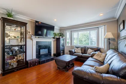 3356 270a Street, Langley, BC, Langley — Single Family Residence for sale