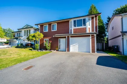 3356 270a Street, Langley, BC, Langley — Single Family Residence for sale