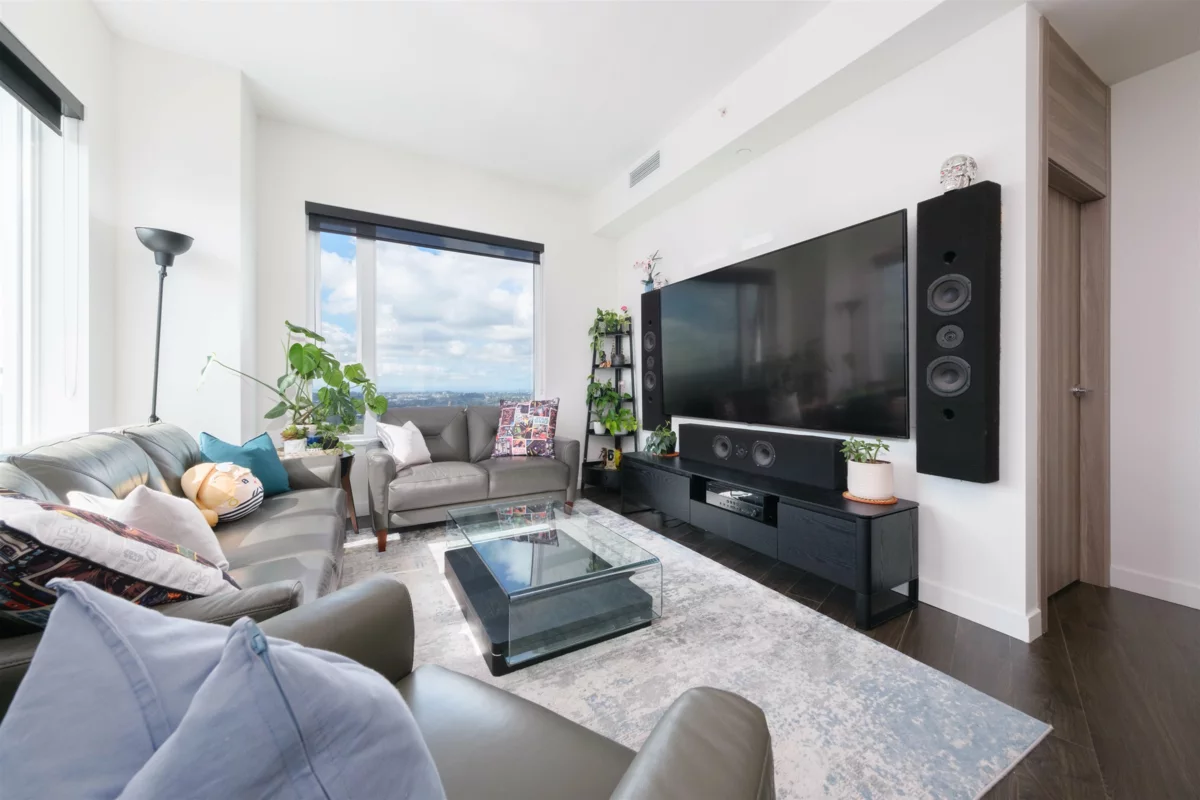 Pantry Photo of 4105 9887 Whalley Boulevard, Surrey, BC