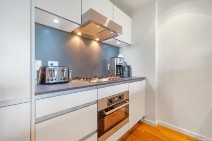 608 8488 Cornish Street, Vancouver, BC