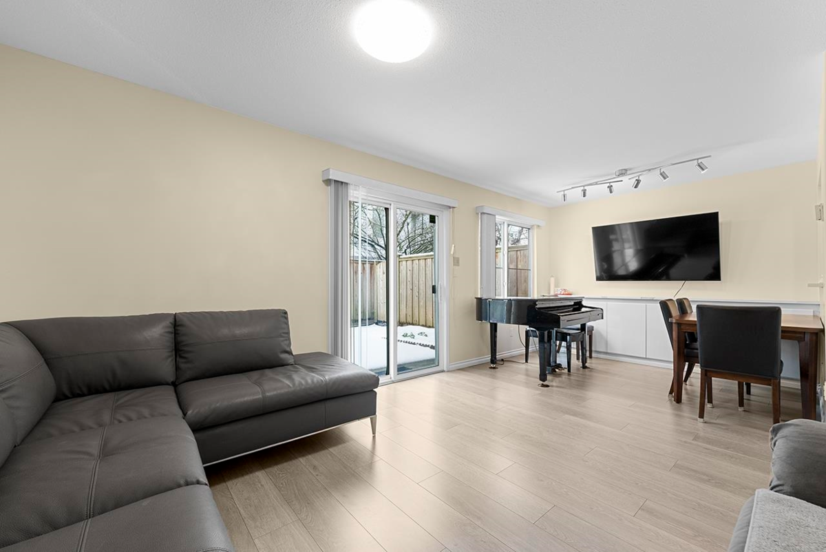 Living Room Photo of 23 10080 Kilby Drive, Richmond, BC