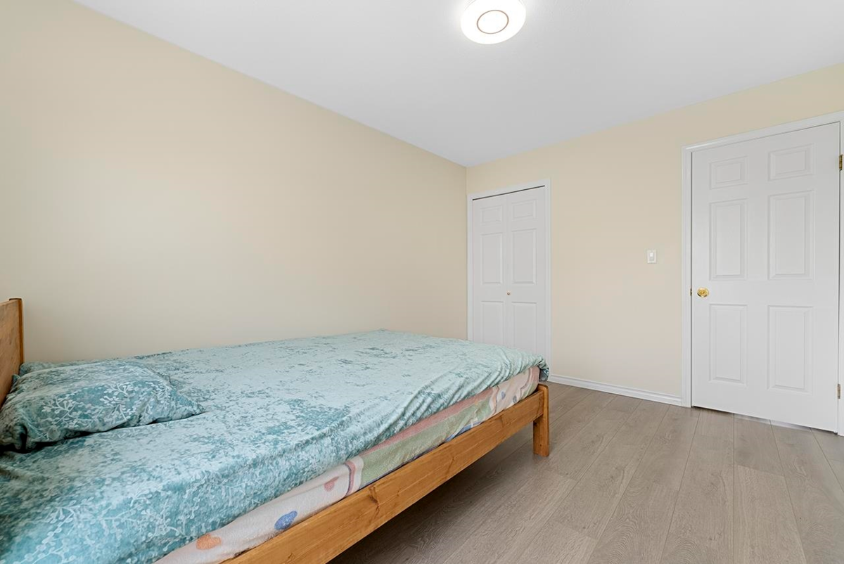 Walk-In Closet Photo of 23 10080 Kilby Drive, Richmond, BC