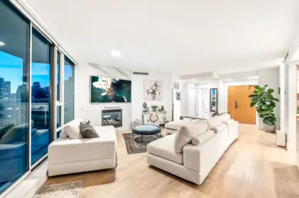 2603 8 Smithe Mews, Vancouver, BC, Vancouver — Apartment/Condo for sale