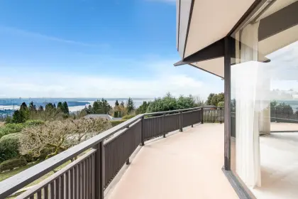 1395 Chartwell Drive, West Vancouver, BC, West vancouver — Single Family Residence for sale