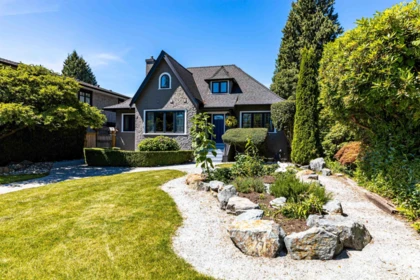 1717 Grand Boulevard, North Vancouver, BC, North vancouver — Single Family Residence for sale