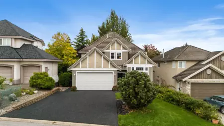 16975 105 Avenue, Surrey, BC, Surrey — Single Family Residence for sale