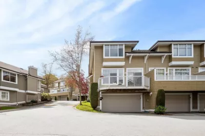 32 5298 Oakmount Crescent, Burnaby, BC, Burnaby — Townhouse for sale