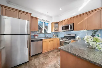46 3088 Francis Road, Richmond, BC, Richmond — Townhouse for sale
