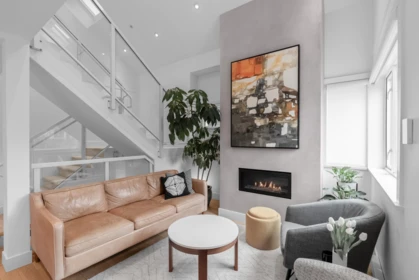 367 E 16th Avenue, Vancouver, BC, Vancouver — Townhouse for sale
