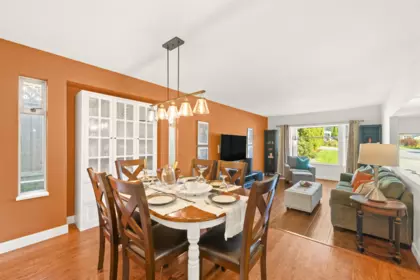11301 Harrison Street, Maple Ridge, BC, Maple ridge — Single Family Residence for sale