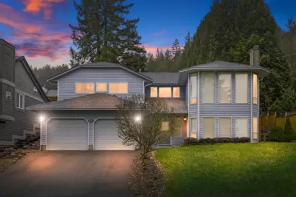 629 Bentley Road, Port Moody, BC, Port moody — Single Family Residence for sale