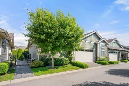 24 350 174 Street, Surrey, BC, Surrey — Townhouse for sale