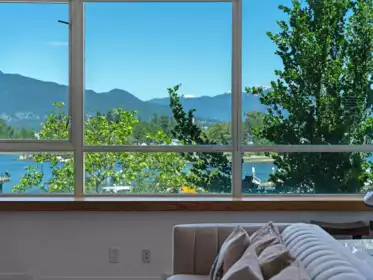 L302 1550 Coal Harbour Quay, Vancouver, BC, Vancouver — Apartment/Condo for sale