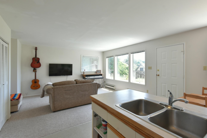Swimming Pool Photo of 2757 Lower Road, Roberts Creek, BC