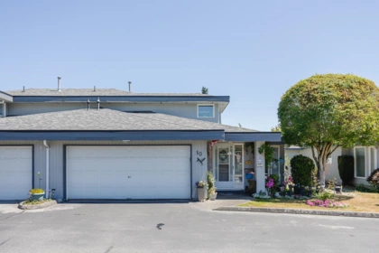 10 16180 86 Avenue, Surrey, BC, Surrey — Townhouse for sale