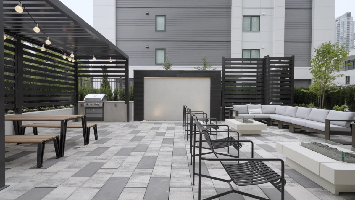 Mudroom Photo of 1007 6468 Willingdon Avenue, Burnaby, BC