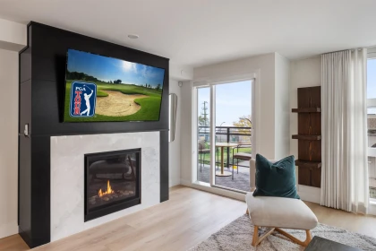303 1160 Oxford Street, White Rock, BC, White Rock — Apartment/Condo for sale