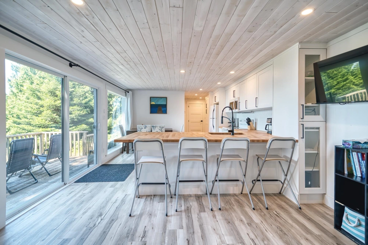 Pantry Photo of 7949 Redrooffs Road, Halfmoon Bay, BC