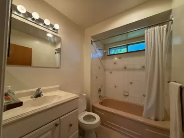 6200 Taseko Crescent, Richmond, BC, Richmond — Single Family Residence for sale