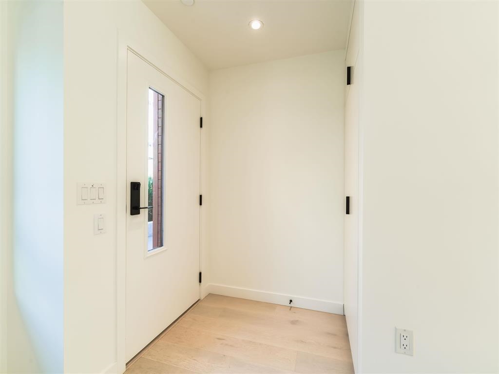 Bedroom 2 Photo of 51 550 W 28th Avenue, Vancouver, BC