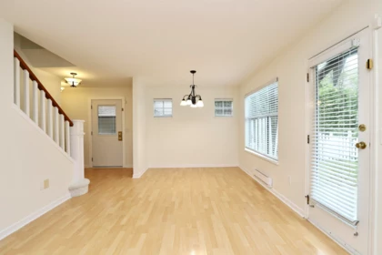 33 12099 237 Street, Maple Ridge, BC, Maple Ridge — Townhouse for sale