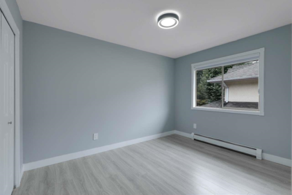 Mudroom Photo of 8636 141b Street, Surrey, BC