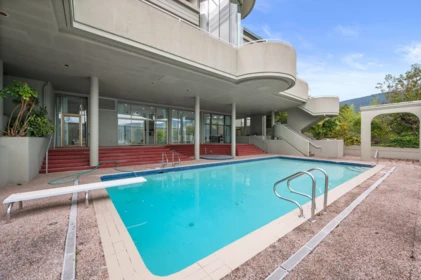 Garden / Landscaping Photo of 828 Beachview Drive, North Vancouver, BC