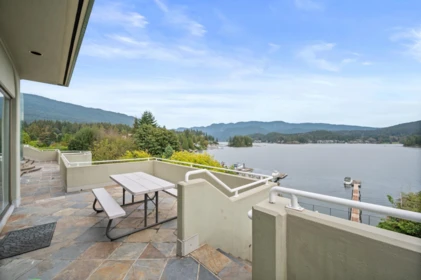 Swimming Pool Photo of 828 Beachview Drive, North Vancouver, BC