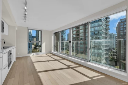 1202 999 Seymour Street, Vancouver, BC, Vancouver — Apartment/Condo for sale
