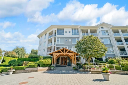 208 4600 Westwater Drive, Richmond, BC, Richmond — Apartment/Condo for sale