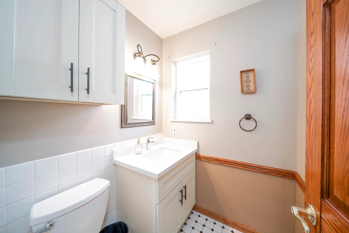 Loft / Bonus Room Photo of 125 N Warwick Avenue, Burnaby, BC