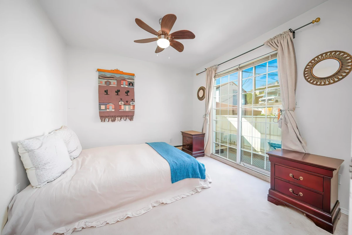 Outdoor Deck Photo of 125 N Warwick Avenue, Burnaby, BC