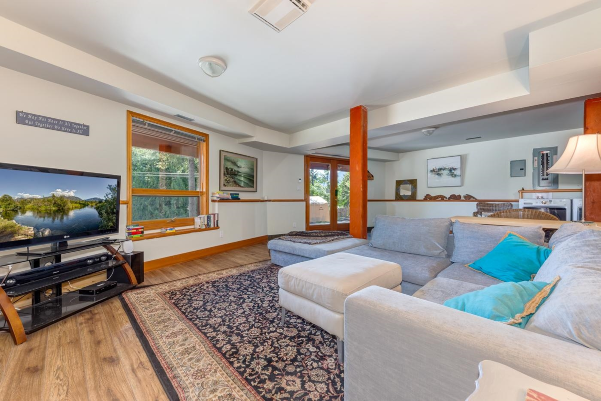 Hallway Photo of 8505 Matterhorn Drive, Whistler, BC