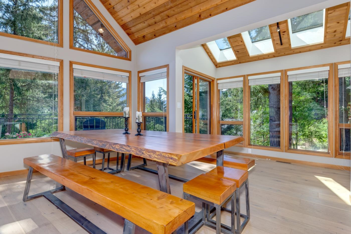 Kitchen Island Photo of 8505 Matterhorn Drive, Whistler, BC