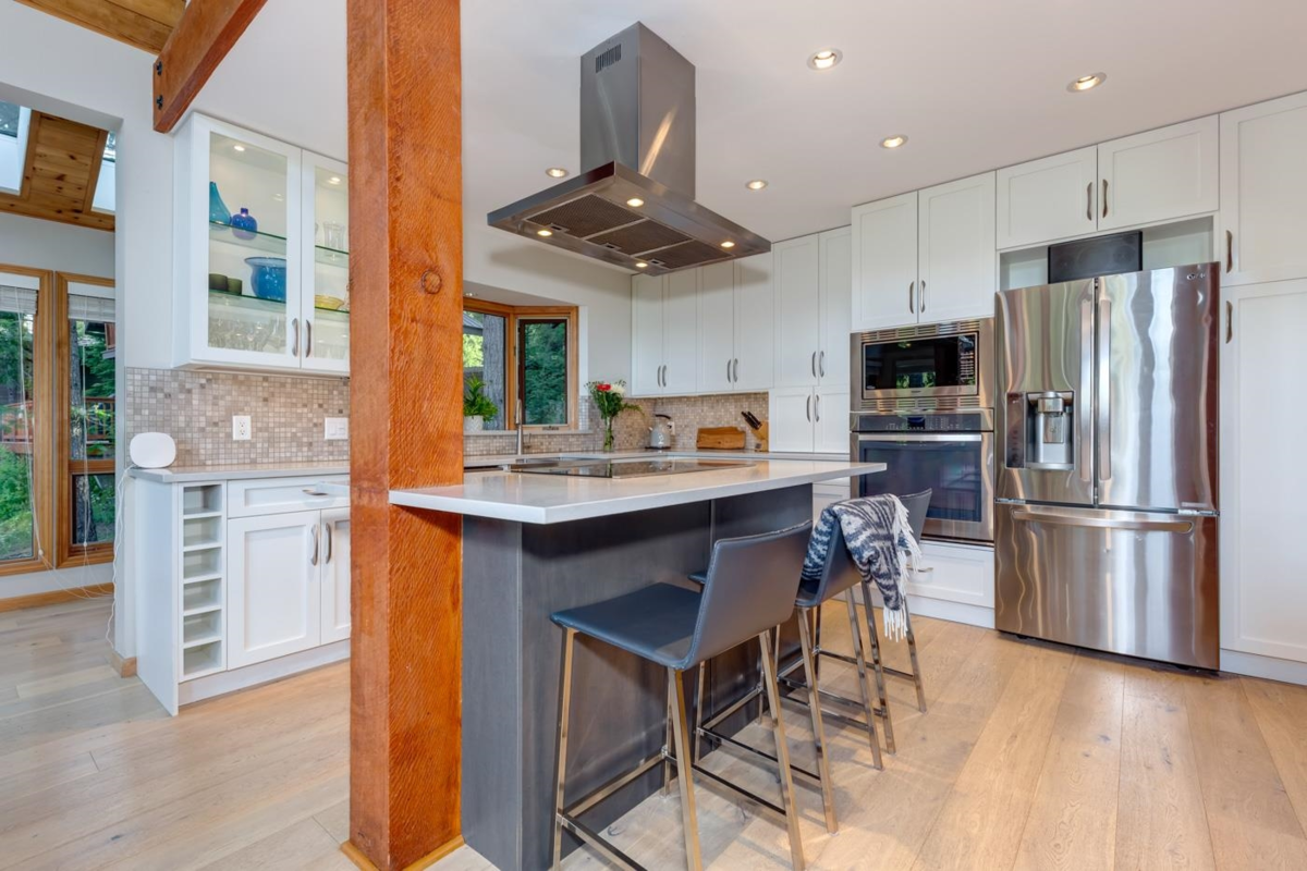 Primary Bedroom Photo of 8505 Matterhorn Drive, Whistler, BC