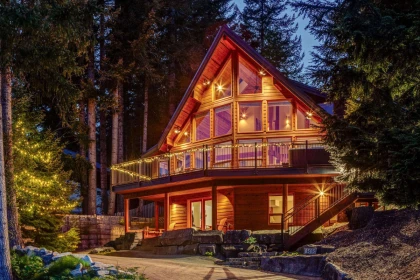 8505 Matterhorn Drive, Whistler, BC, Whistler — Single Family Residence for sale