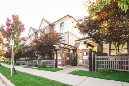 21 7039 Macpherson Avenue, Burnaby, BC, Burnaby — Townhouse for sale