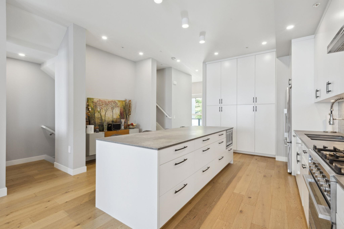 Primary Bedroom Photo of 4684 Capilano Road, North Vancouver, BC