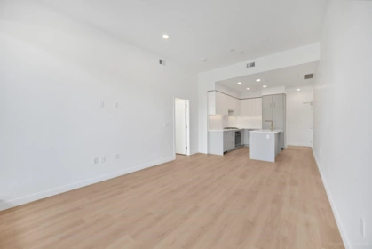 504 375 Clayton Street, Coquitlam, BC, Coquitlam — Apartment/Condo for sale