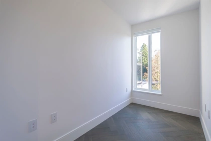 Basement Recreation Room Photo of 603 4675 Cambie Street, Vancouver, BC