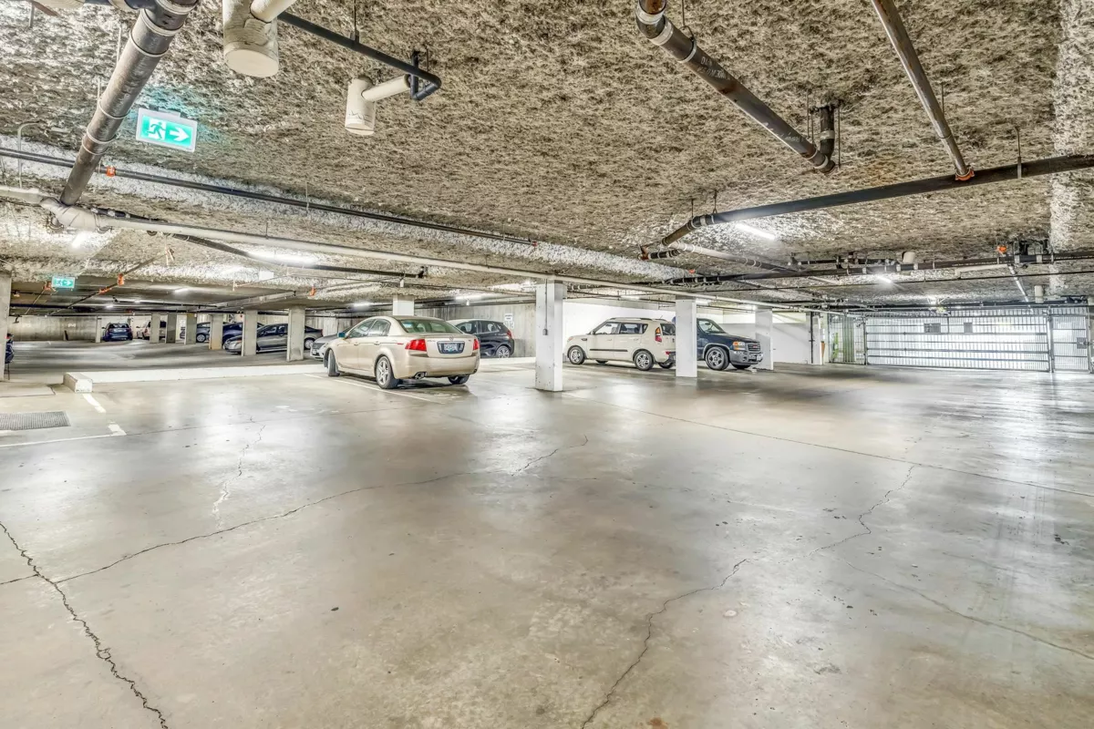 Laundry Room Photo of 212 7151 121 Street, Surrey, BC