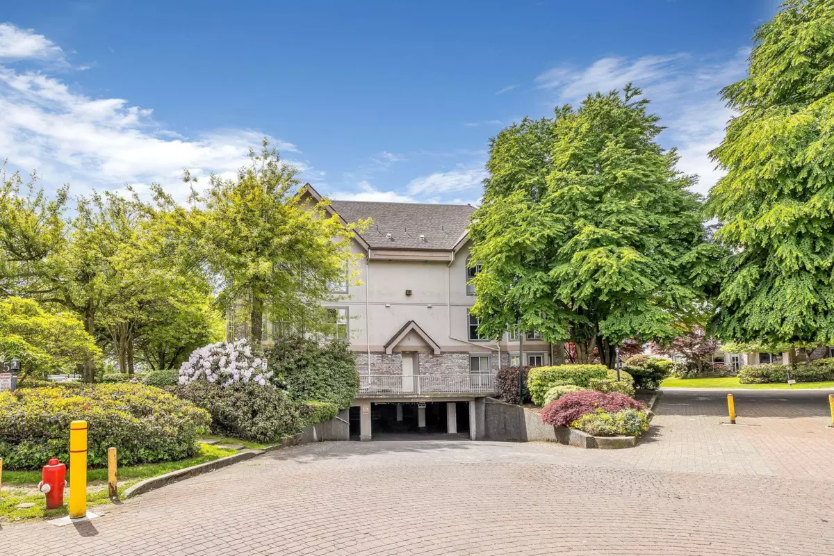 Staircase Photo of 212 7151 121 Street, Surrey, BC