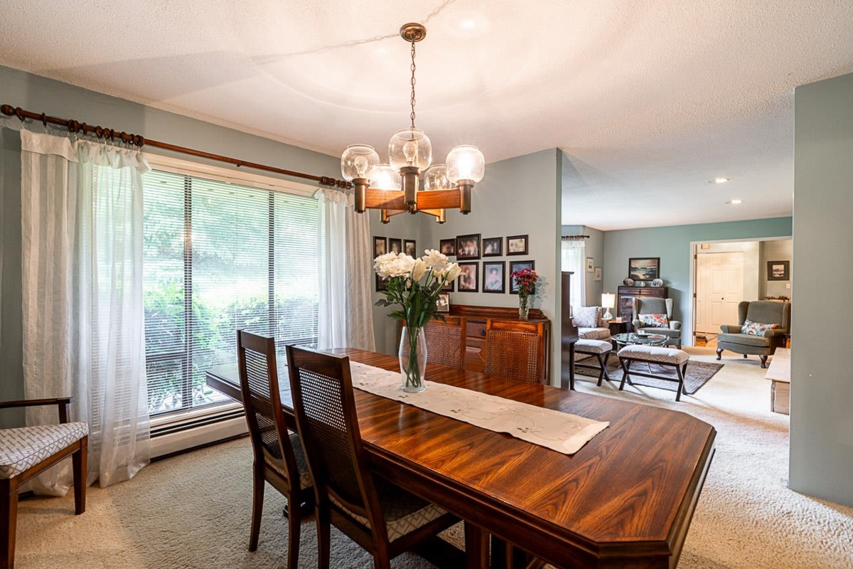Breakfast Nook Photo of 10194 173 Street, Surrey, BC
