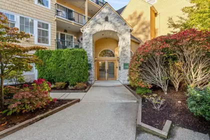 PH5 5555 13a Avenue, Delta, BC, Cliff Drive — 2 bed apartment/condo for sale