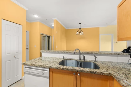 Kitchen Island Photo of PH5 5555 13a Avenue, Delta, BC